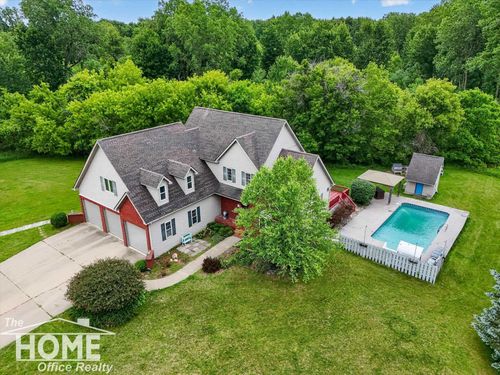 3323 S M 52, Owosso, MI, 48867-8214 | Card Image