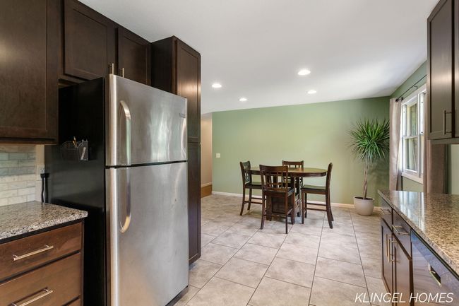 22-web-or-mls-613-e-pontaluna-rd | Image 12