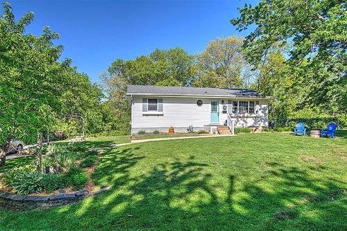 2543 S Peachtree Ct, Decatur, IL, 62521-5130 | Card Image