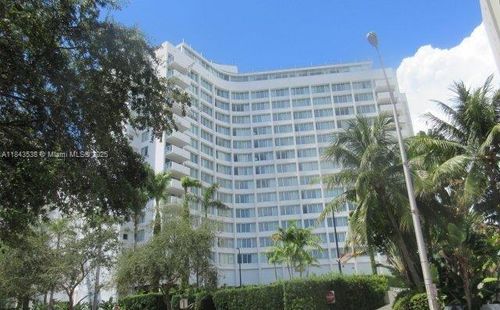 703-1100 West Ave, Miami Beach, FL, 33139-4749 | Card Image