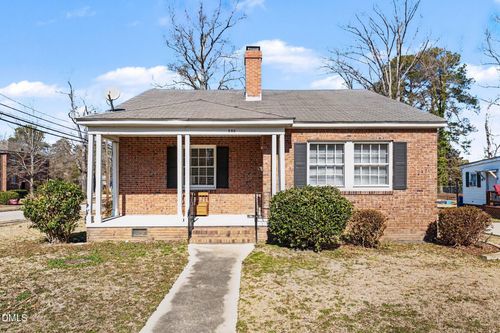 300 Frances Pl, Kinston, NC, 28501-2902 | Card Image
