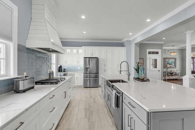 dramatic chef's kitchen | Image 15