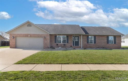 10004 Holy Cross Ln, Breese, IL, 62230-3606 | Card Image