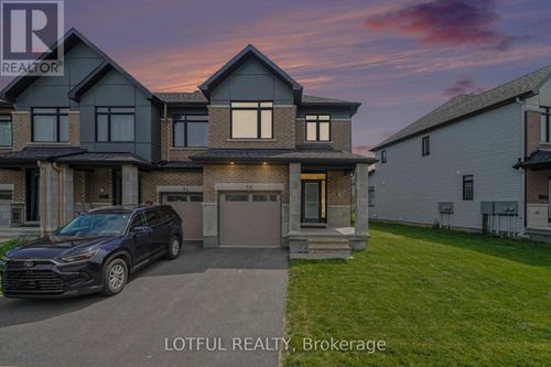 56 Heirloom St, Manotick, ON, K4M0K9 | Card Image