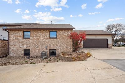 1400 Pinnacle Place, Condo with 3 bedrooms, 3 bathrooms and null parking in Waterloo IA | Image 3