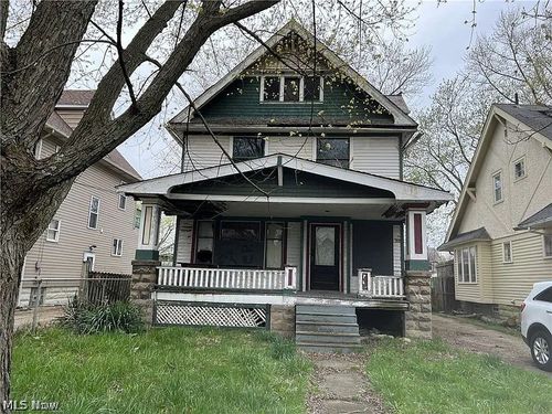 3298 W 95th St, Cleveland, OH, 44102-4702 | Card Image