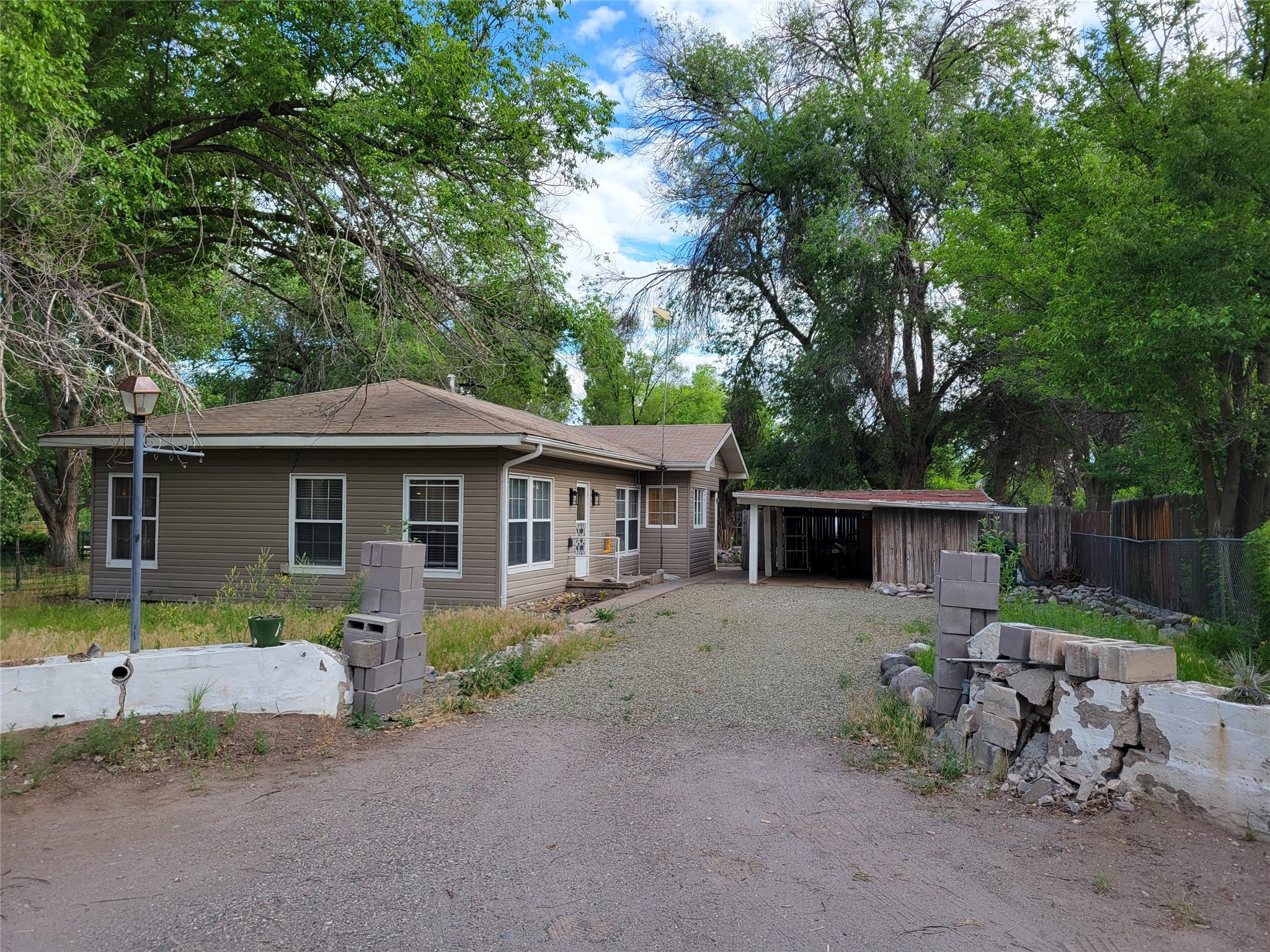 Pajarito Loop, Santa Fe, NM 87506