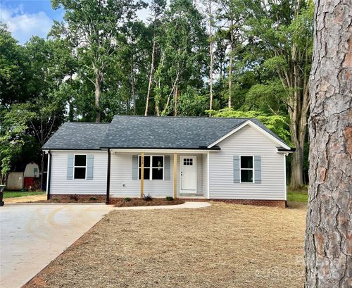 234 W Vance St, China Grove, NC, 28023-2244 | Card Image