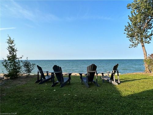 30 Trillium Ave, Stoney Creek, ON, L8E5E1 | Card Image