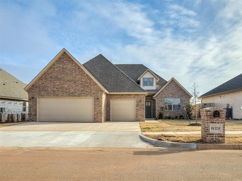 14308 Village Trl, Piedmont, OK, 73078-5136 | Card Image