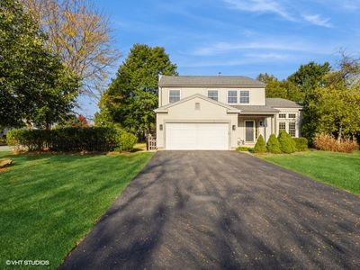 2 Waterbury Court, House other with 4 bedrooms, 2 bathrooms and 2 parking in Lake Zurich IL | Image 3