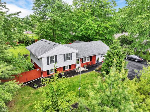 1570 Apple St, Greenfield, IN, 46140-1168 | Card Image