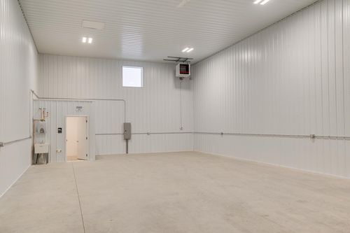 3-5598 13th Ave N, Fargo, ND, 58102-2851 | Card Image