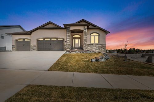 1629 Star Bright Dr, Cheyenne, WY, 82009-9471 | Card Image