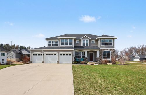 2803 Pinehill Dr, Holland, MI, 49424-1322 | Card Image