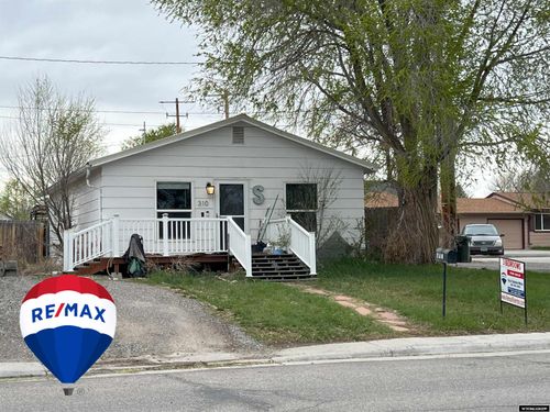 310 N 8th St W, Riverton, WY, 82501-3315 | Card Image