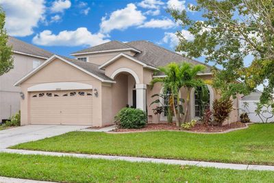 30552 Latourette Drive, House other with 5 bedrooms, 3 bathrooms and null parking in Wesley Chapel FL | Image 2