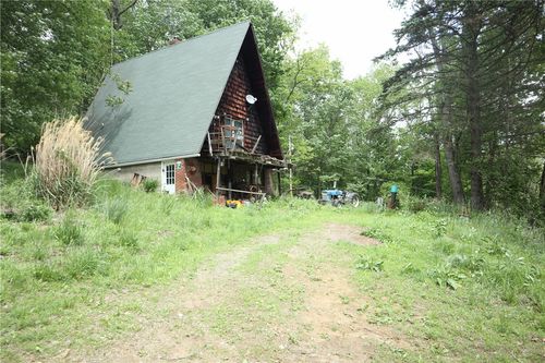 27 S California Dr, Daisytown, PA, 15427-1101 | Card Image