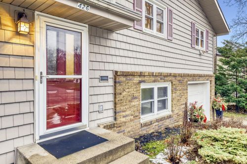 426 Emerson Ave W, West Saint Paul, MN, 55118-2034 | Card Image