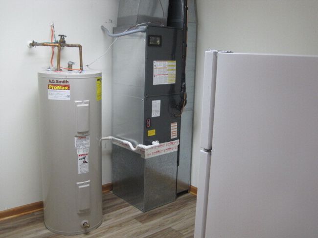 Laundry Room | Image 10