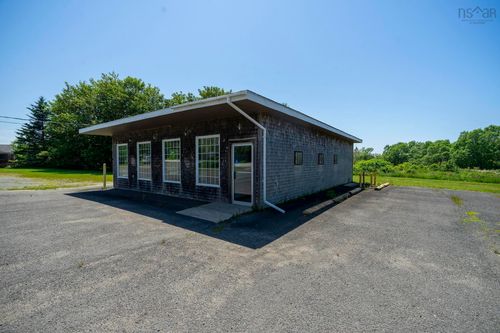 8837 Highway 1, Meteghan River, NS, B0W2L0 | Card Image