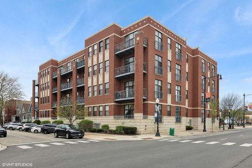 unit-310-4011 N Francisco Ave, Chicago, IL, 60618-2663 | Card Image