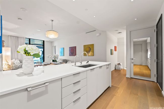 Kitchen | Image 5