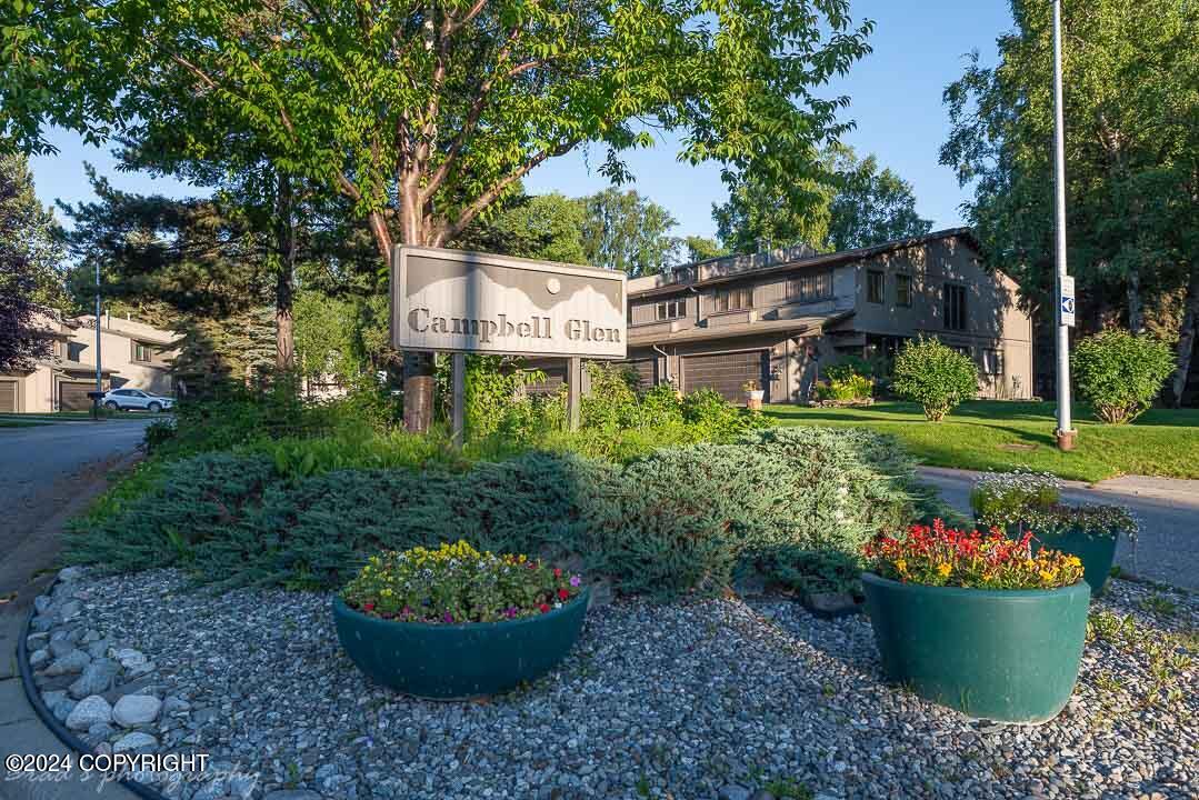 Highlander Cir, Anchorage, AK 99518 #1