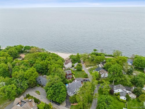 91 Soundview Dr, Rocky Point, NY, 11778-8456 | Card Image