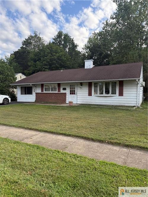 12 Stony Rd, Edison, NJ, 08817-3760 | Card Image