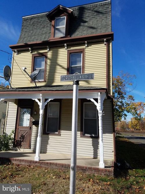 649 Bordentown Rd, BURLINGTON, NJ, 08016-1923 | Card Image