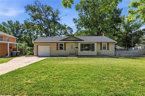6301 E 101st St, Kansas City, MO, 64134-1408 | Card Image