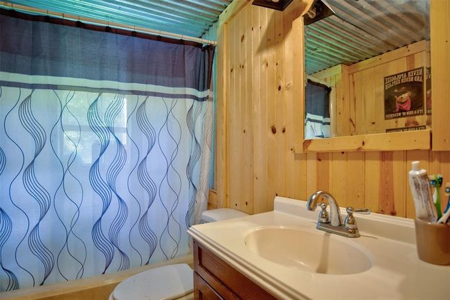567 S Caney Loop, Home with 4 bedrooms, 2 bathrooms and 2 parking in Chester TX | Image 23