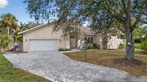 19369 Pine Glen Dr, FORT MYERS, FL, 33967-4840 | Card Image