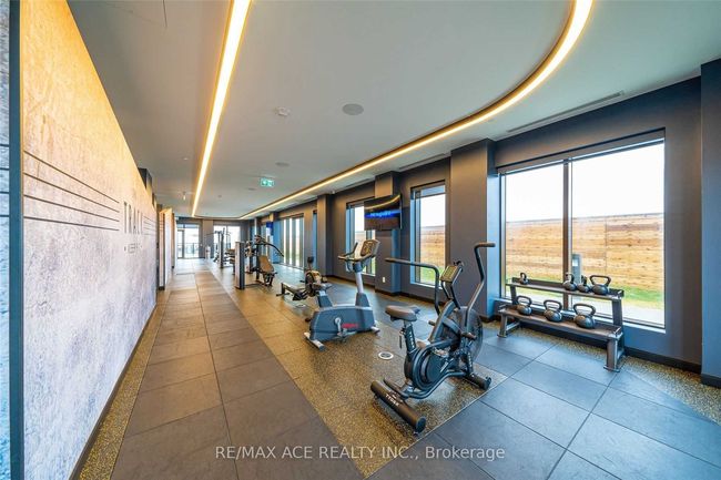 1402 - 2550 Simcoe St N, Condo with 1 bedrooms, 1 bathrooms and 1 parking in Oshawa ON | Image 6