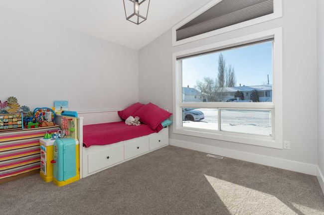 127 Main Street, House other with 3 bedrooms, 2 bathrooms and 4 parking in Edberg AB | Image 10