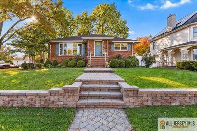 71 Howell Avenue, House other with 3 bedrooms, 3 bathrooms and null parking in Fords NJ | Image 1