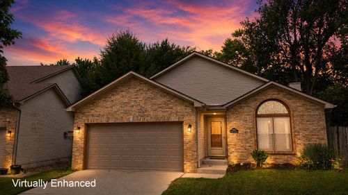2940 Masters View Rd, Lexington, KY, 40511-8778 | Card Image