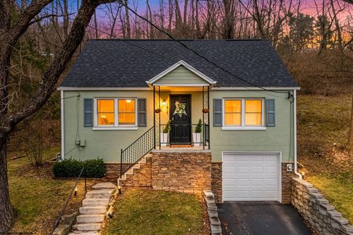 1033 Richwood Avenue, Morgantown, WV, 26505 | Card Image