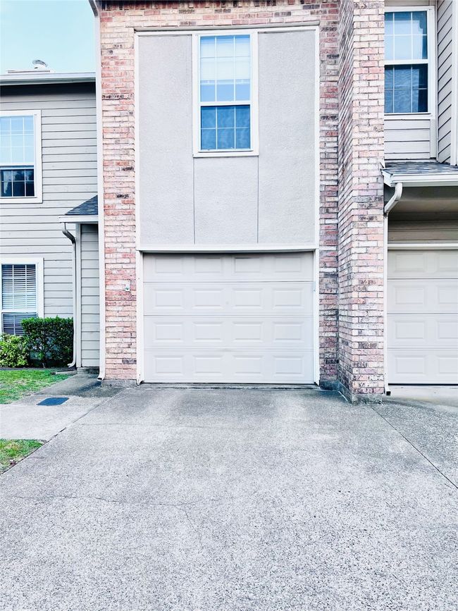 Garage exterior | Image 18