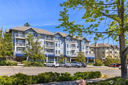 412-300 High School Rd Ne, Bainbridge Island, WA, 98110-1670 | Card Image