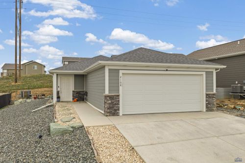 2108 Noah St, Rapid City, SD, 57703 | Card Image