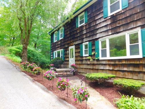 262 Candlewood Lake Road N, New Milford, CT, 06776 | Card Image