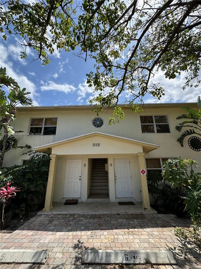APT-1 - 530 Ne 15 Th Ct, Condo with 2 bedrooms, 1 bathrooms and null parking in Fort Lauderdale FL | Image 22