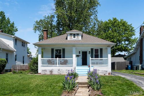 823 Douglas St, Alton, IL, 62002-2214 | Card Image