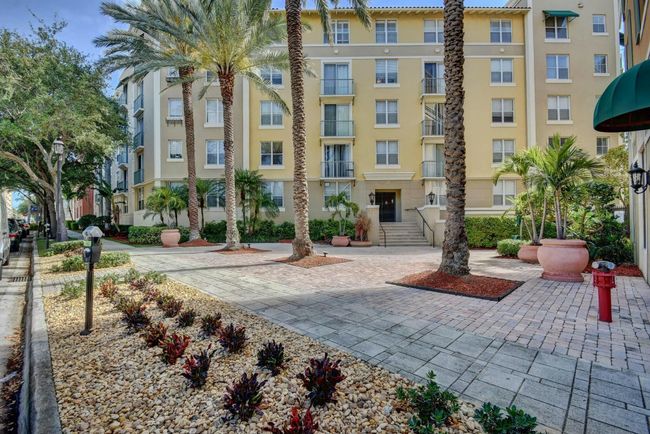 APT-304 - 720 S Sapodilla Ave, Condo with 2 bedrooms, 2 bathrooms and null parking in West Palm Beach FL | Image 8