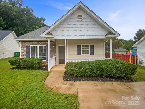 1913 Nigel Ct, Charlotte, NC, 28213-5672 | Card Image