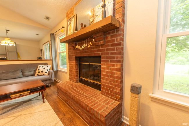 5530 W Cobblestone St, House other with 3 bedrooms, 2 bathrooms and null parking in Bloomington IN | Image 7