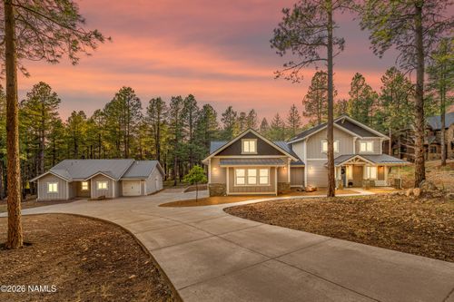 670 Old Munds Hwy, Flagstaff, AZ, 86005-8808 | Card Image