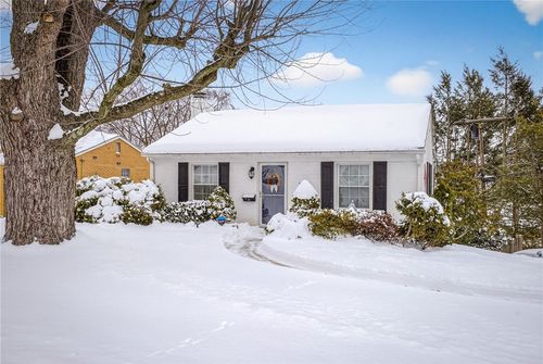 4241 Greenridge Rd, Pittsburgh, PA, 15234-1170 | Card Image